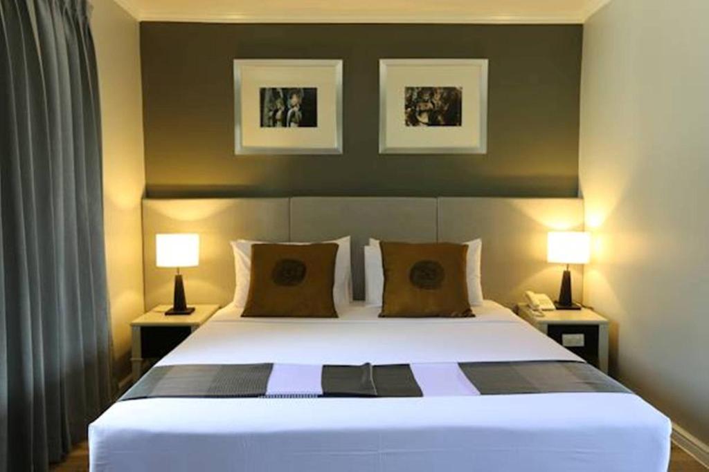 Hotel The Regent Park Phnom Penh Zimmer foto