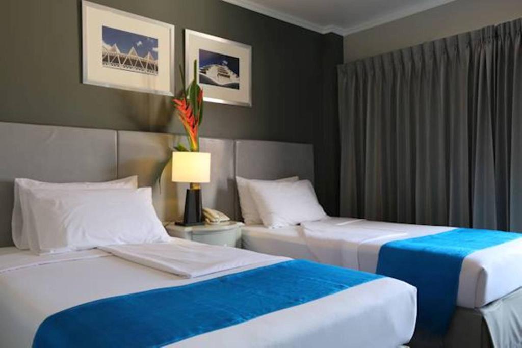 Hotel The Regent Park Phnom Penh Zimmer foto